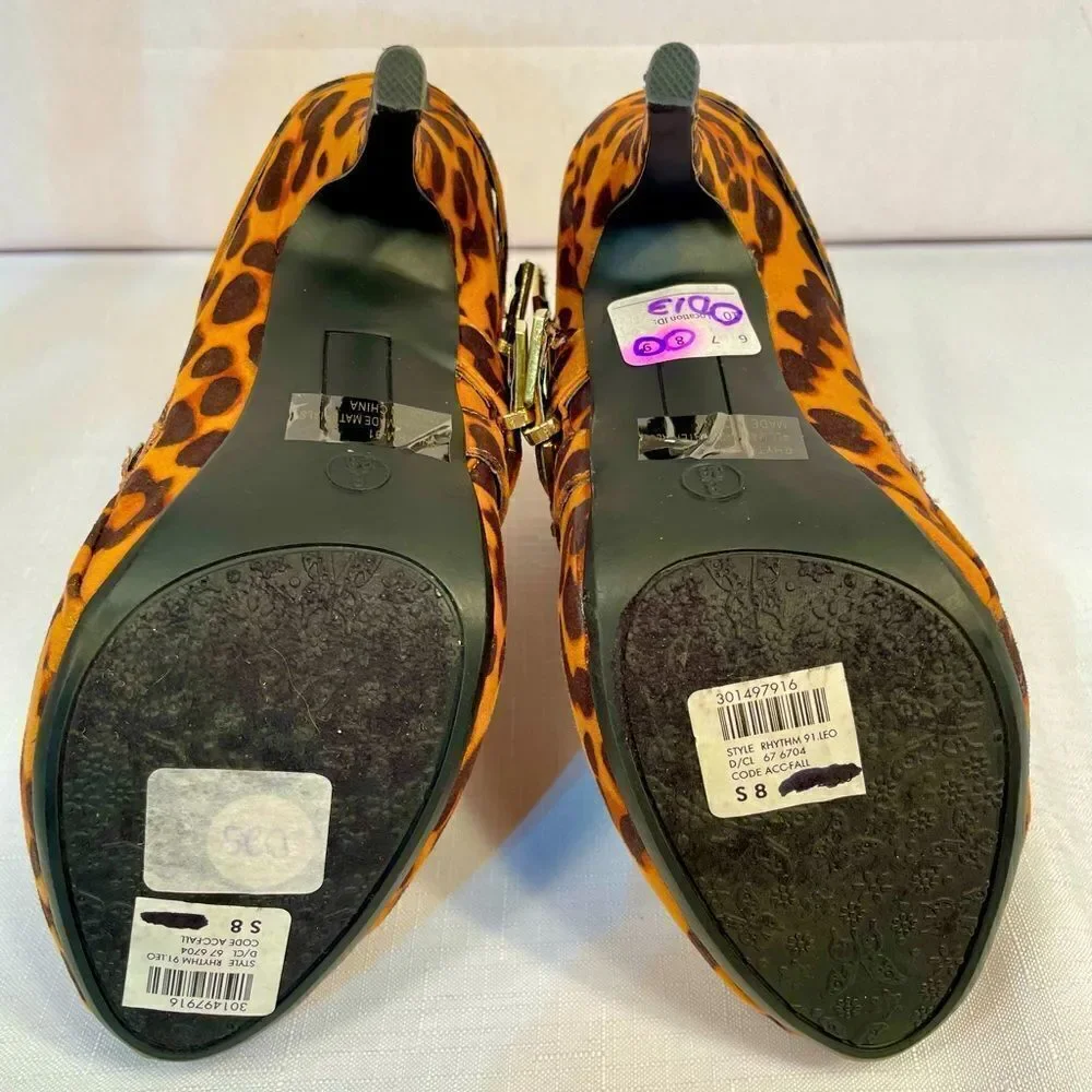 CHEETAH ANKLE BOOTIE w INSIDE ZIPPER 4.5” HEELS SIZE 8 NEW by CHARLOTTE RUSSE - Picture 8 of 9